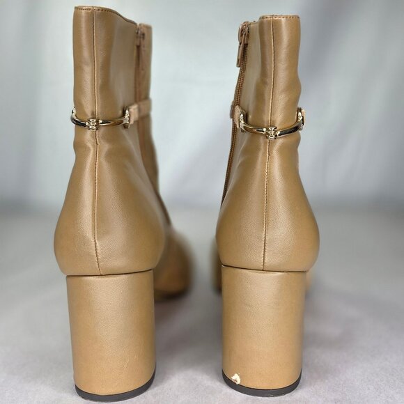 Bella Vita Women's Quincy Square Toe Zippered Booties - Picture 4 of 8